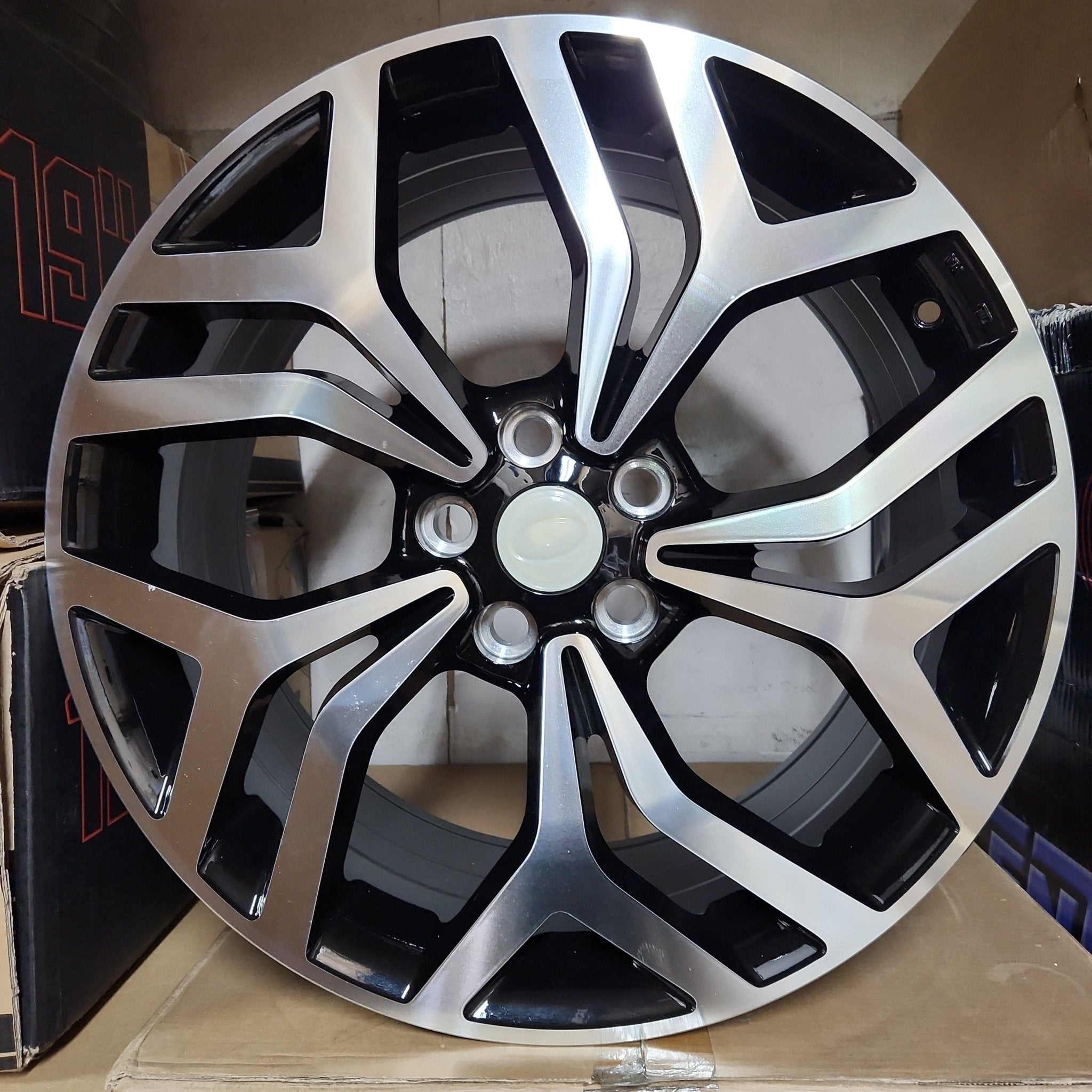 LA531603 WHEELS 20X9 5X120 M/Bo - Gun Hill Tire House (WTW - WHOLESALE TIRES & WHEELS)