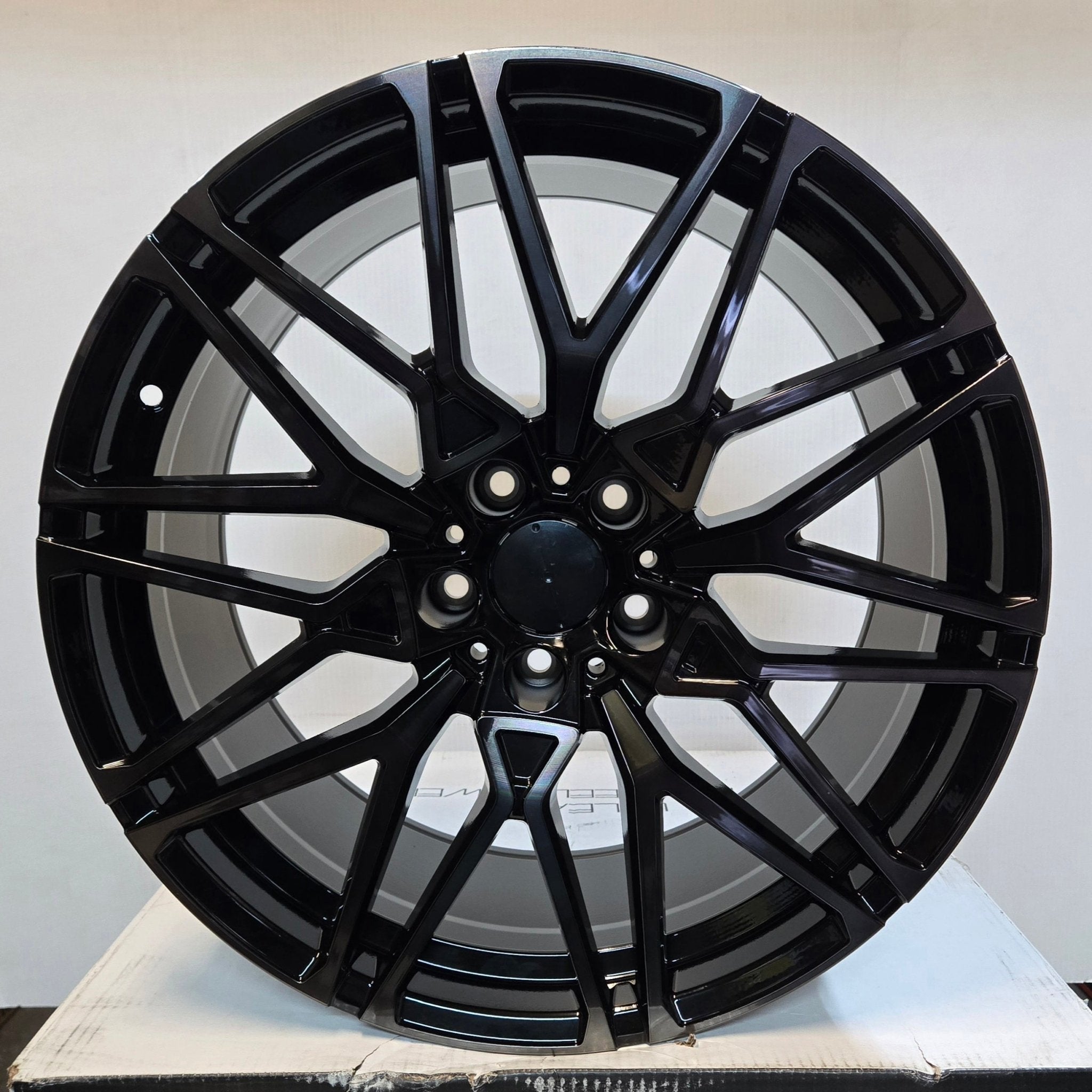 H996F 818M STYLE 20X10.5 5X112 PIANO BLACK MACHINED FACE DARK TINTED